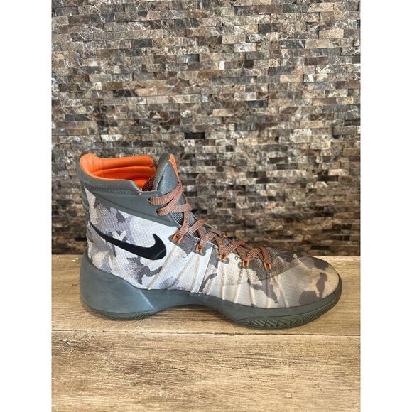 Nike Hyperdunk 2015 Tumbled “Camo”Grey Metallic Silver US Size 6Y 759974 002 - Picture 5 of 9